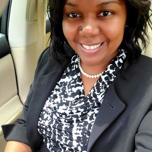 Meet your Posher, Tomeka